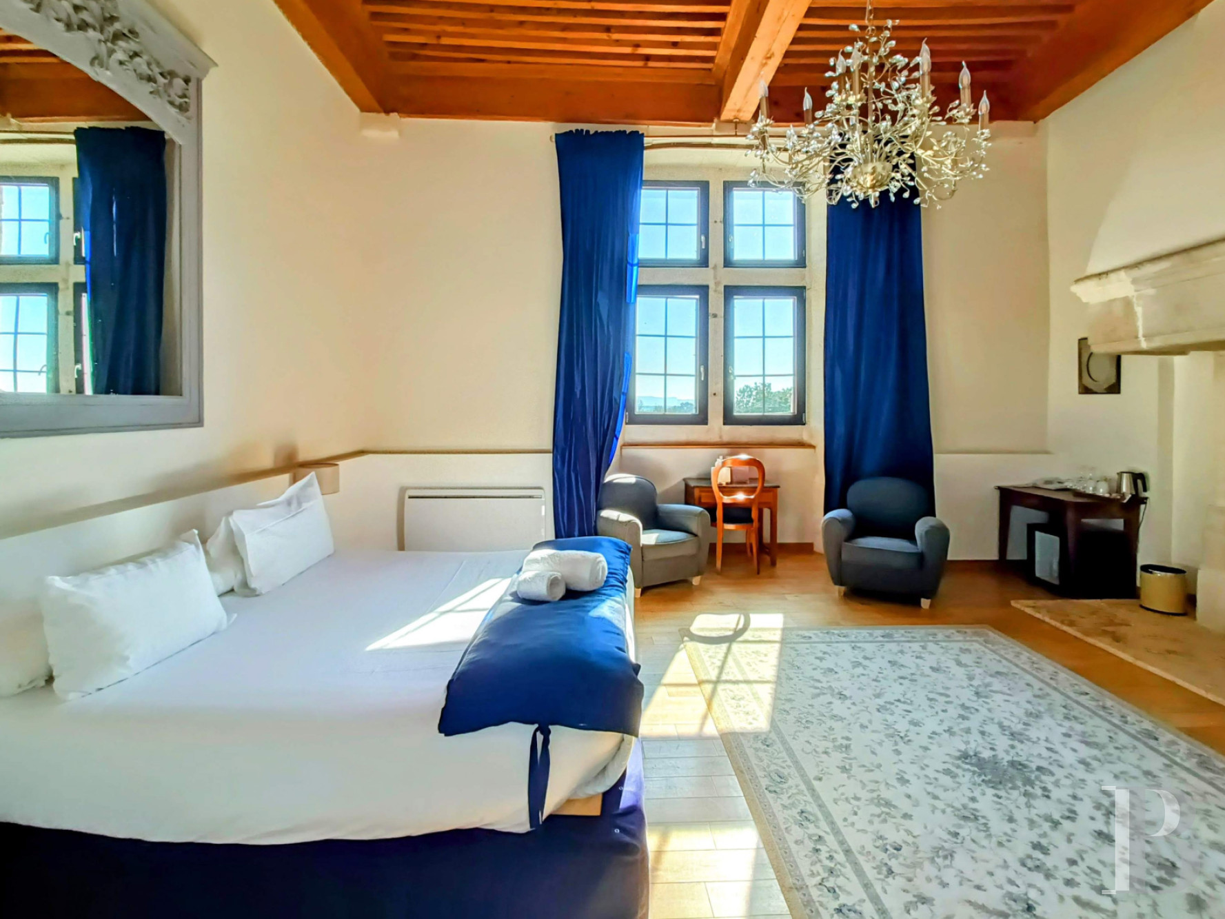 Dans l’Ain, au nord-est de Lyon et au cœur du Bugey, un château-hôtel du 16e siècle - photo  n°9